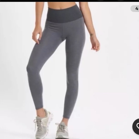 Vuori Women's Rib Studio Legging Gray Monochrome Ribbed Style Sz S - Picture 4 of 4